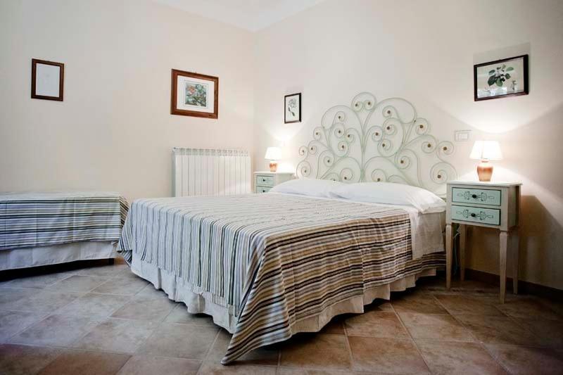 Penzion Il Casale Del Ra Tuoro sul Trasimeno Pokoj fotografie